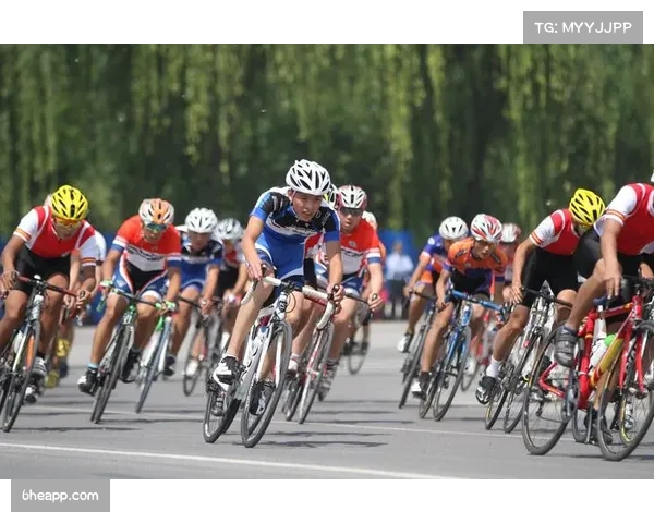 高速体育赛事精彩瞬间定格 清晰呈现动作细节与轨迹